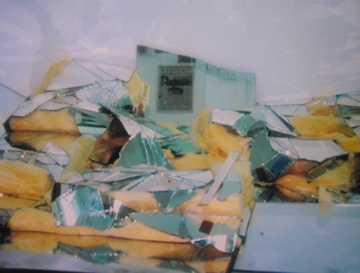 Mind Where You Step, 2003 (Installation shot 00001)