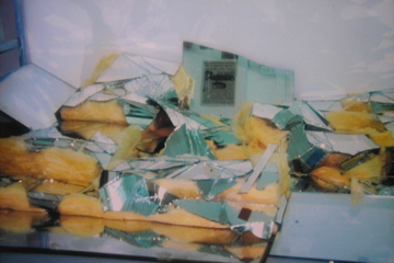 Mind Where You Step, 2003 (Installation shot 013)